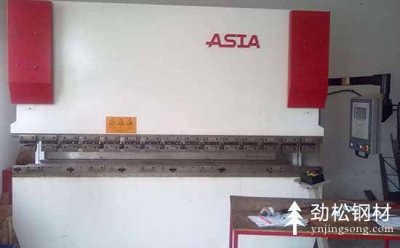 昆明液壓剪板機(jī)注意事項(xiàng)