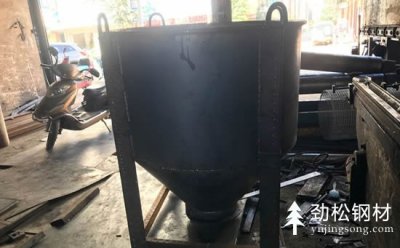 混凝土<font color='red'>料斗</font>設(shè)備