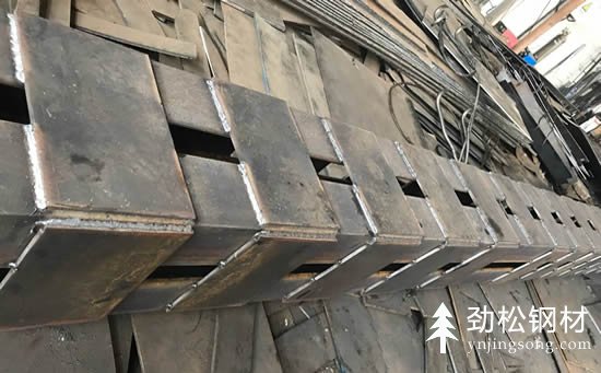 昆明格構(gòu)柱是什么